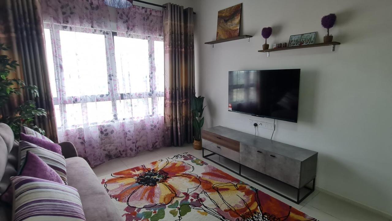 Ferienwohnung Te Amo Gandaria Bangi Pool View Netflix Full Aircond Bandar Baru Bangi Exterior foto