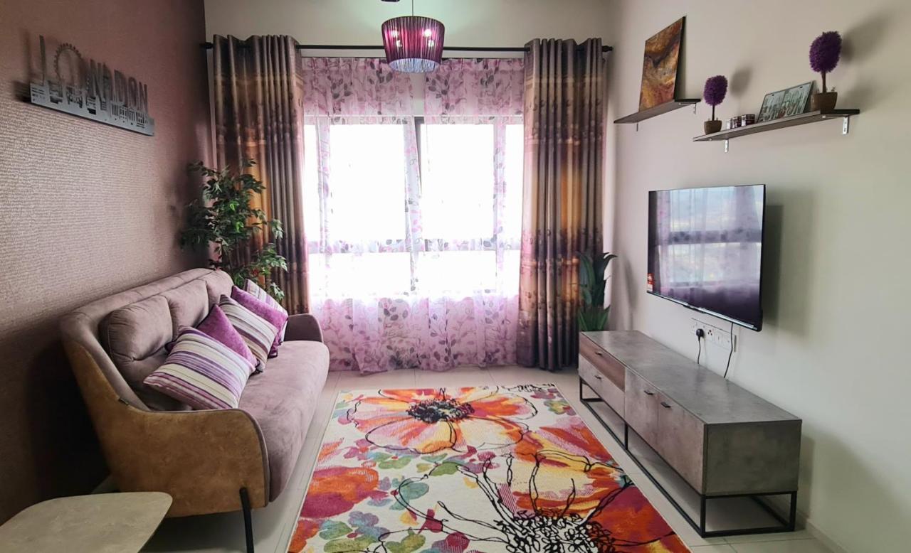 Ferienwohnung Te Amo Gandaria Bangi Pool View Netflix Full Aircond Bandar Baru Bangi Exterior foto