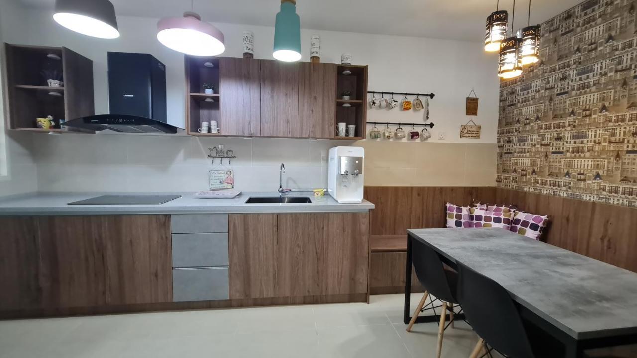 Ferienwohnung Te Amo Gandaria Bangi Pool View Netflix Full Aircond Bandar Baru Bangi Exterior foto